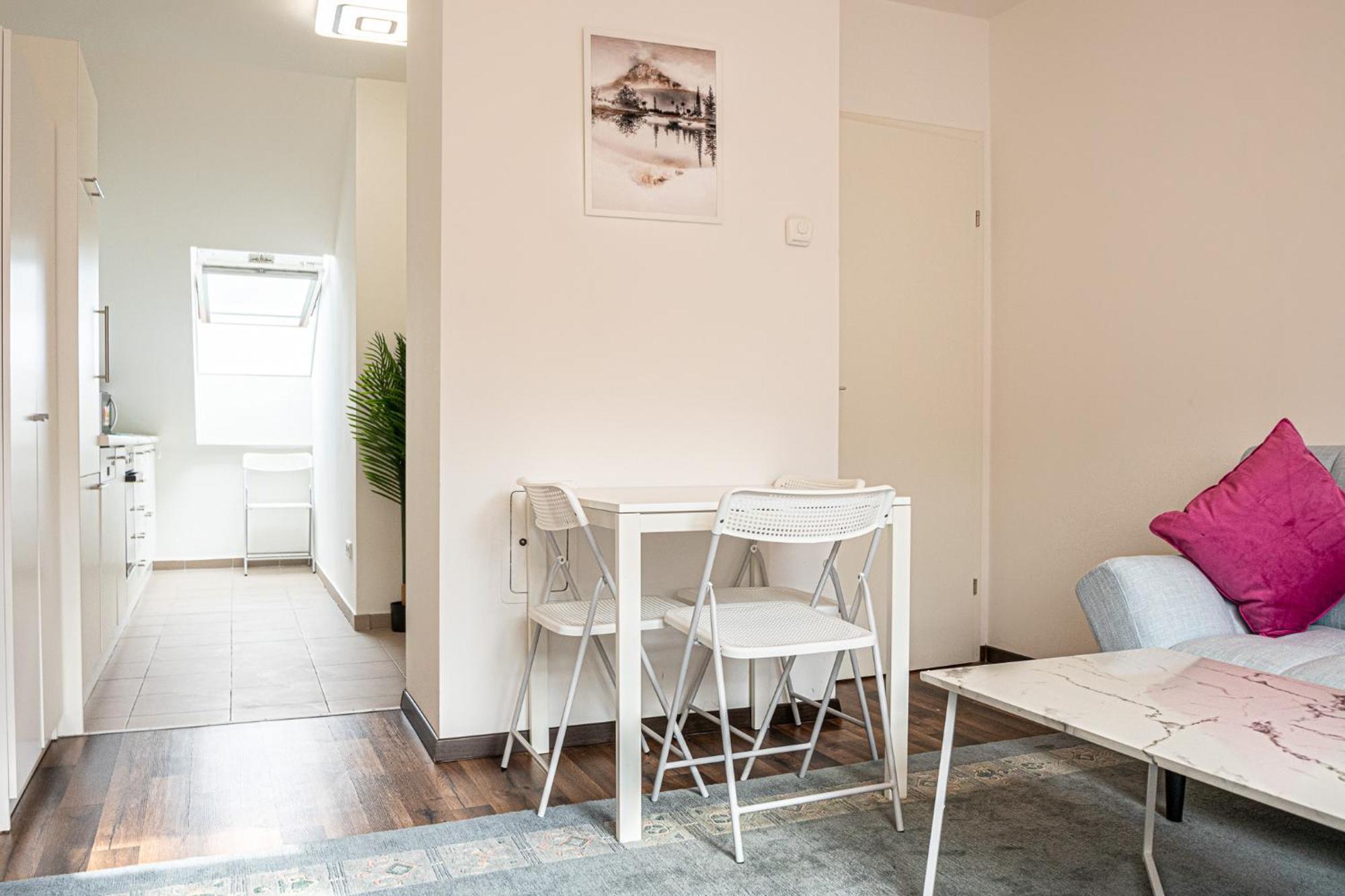 Airy Attic Apt.: Stylish Studio At Penzing Area เวียนนา ภายนอก รูปภาพ