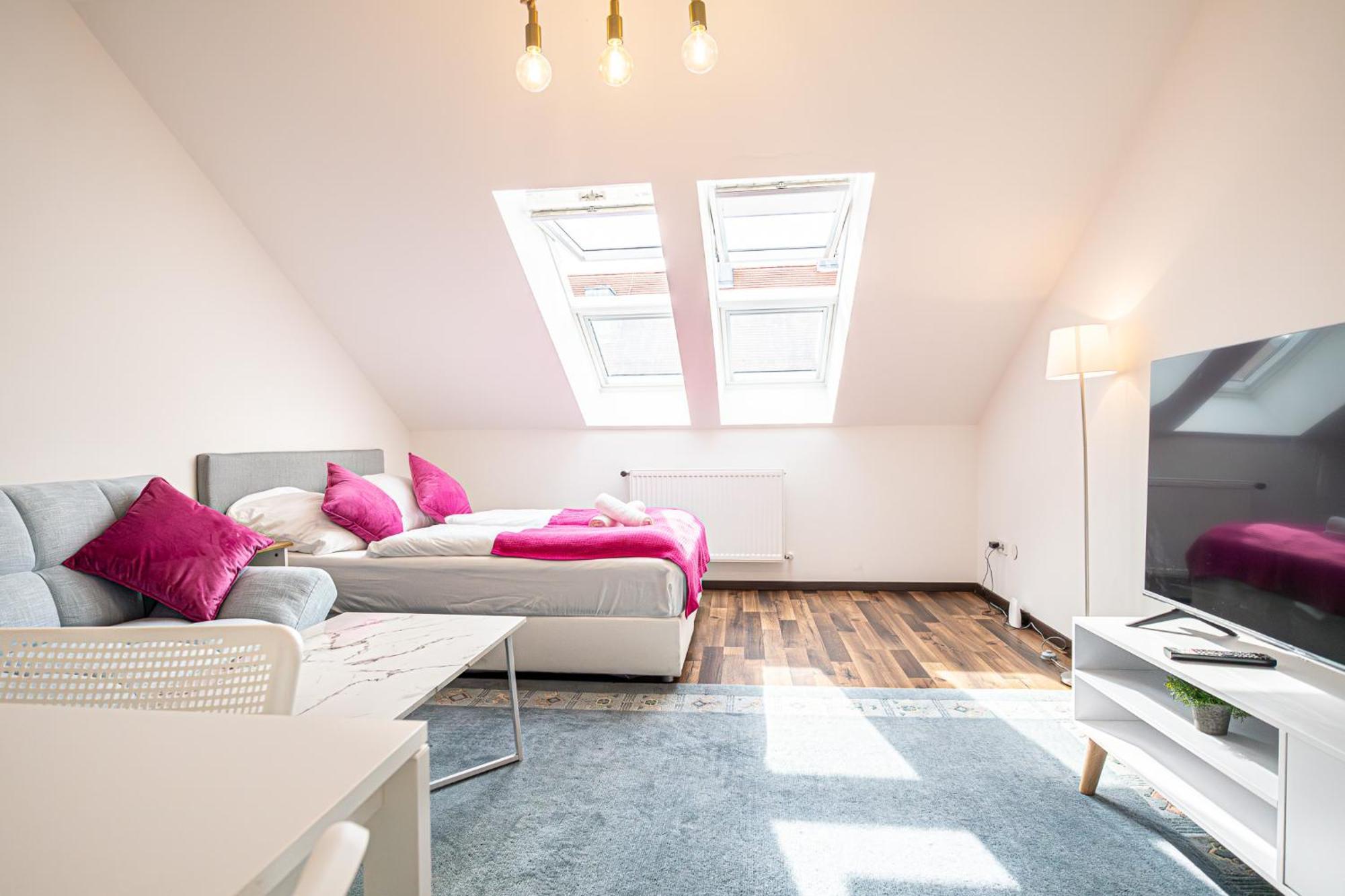 Airy Attic Apt.: Stylish Studio At Penzing Area เวียนนา ภายนอก รูปภาพ